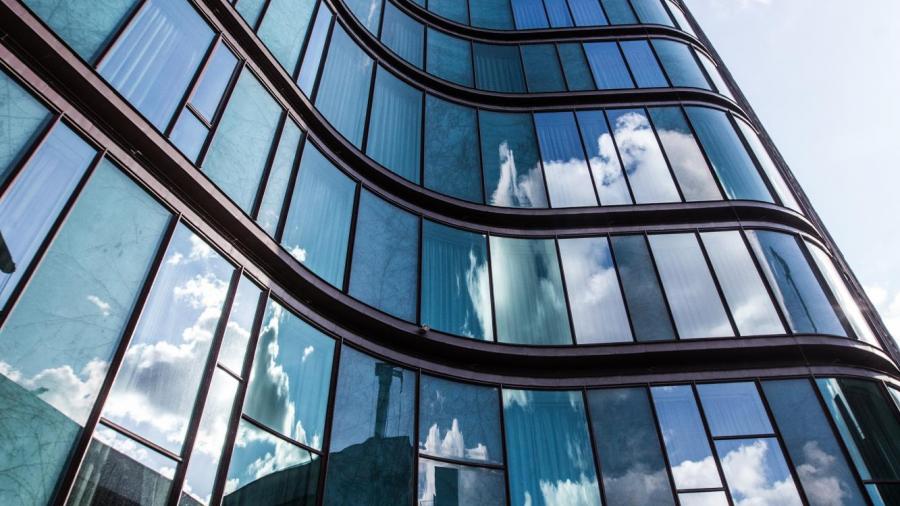 When a handshake isn't enough: contract formation, part performance & proprietary estoppel in commercial negotiations